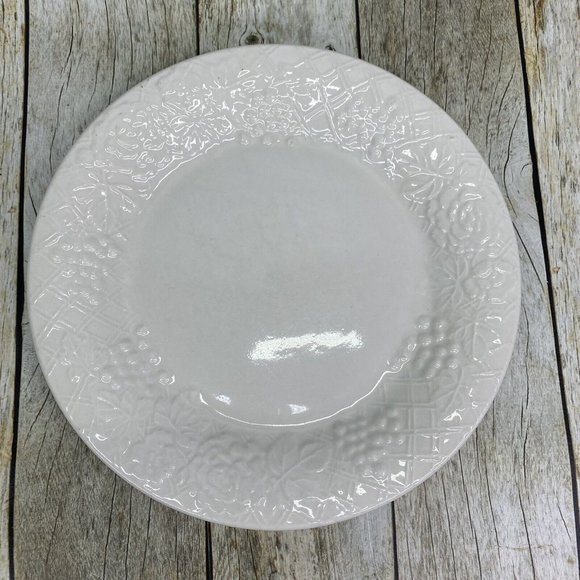 Gibson Dining Gibson Four Seasons All White Embossed Fruit Floral Stoneware Dinner Plate Set
